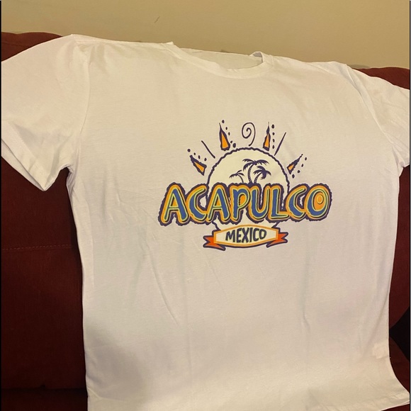NWT Graphic Acapulco T-Shirt Short Sleeve - Picture 4 of 7